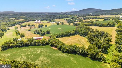 2820 Milt Summers Rd, MIDDLETOWN, MD, 21769-9507 | Card Image