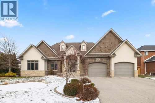 1430 Lyons Ave, LaSalle, ON, N9J3K3 | Card Image