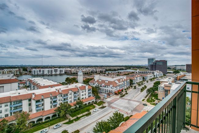 Tenants will enjoy spectacular views of Las Colinas and downtown Dallas. | Image 12