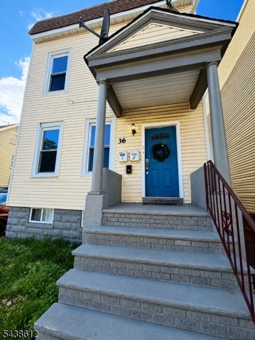 2-36 Valley St, Vauxhall, NJ, 07088-1028 | Card Image