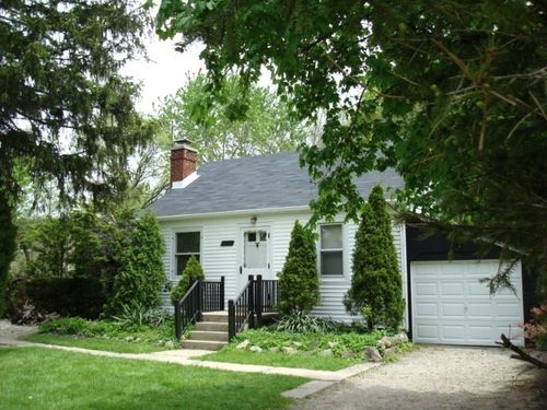 9127 Western Ave, Des Plaines, IL, 60016-5111 | Card Image