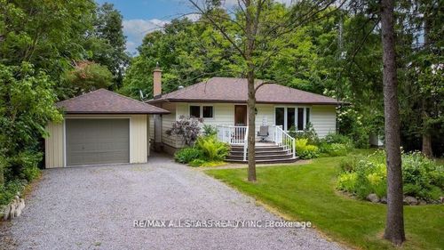 690 Post Rd, Reaboro, ON, K0L2X0 | Card Image