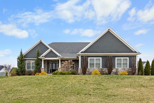 1062 N Admirals Pointe Dr, Lafayette, IN, 47909-8206 | Card Image