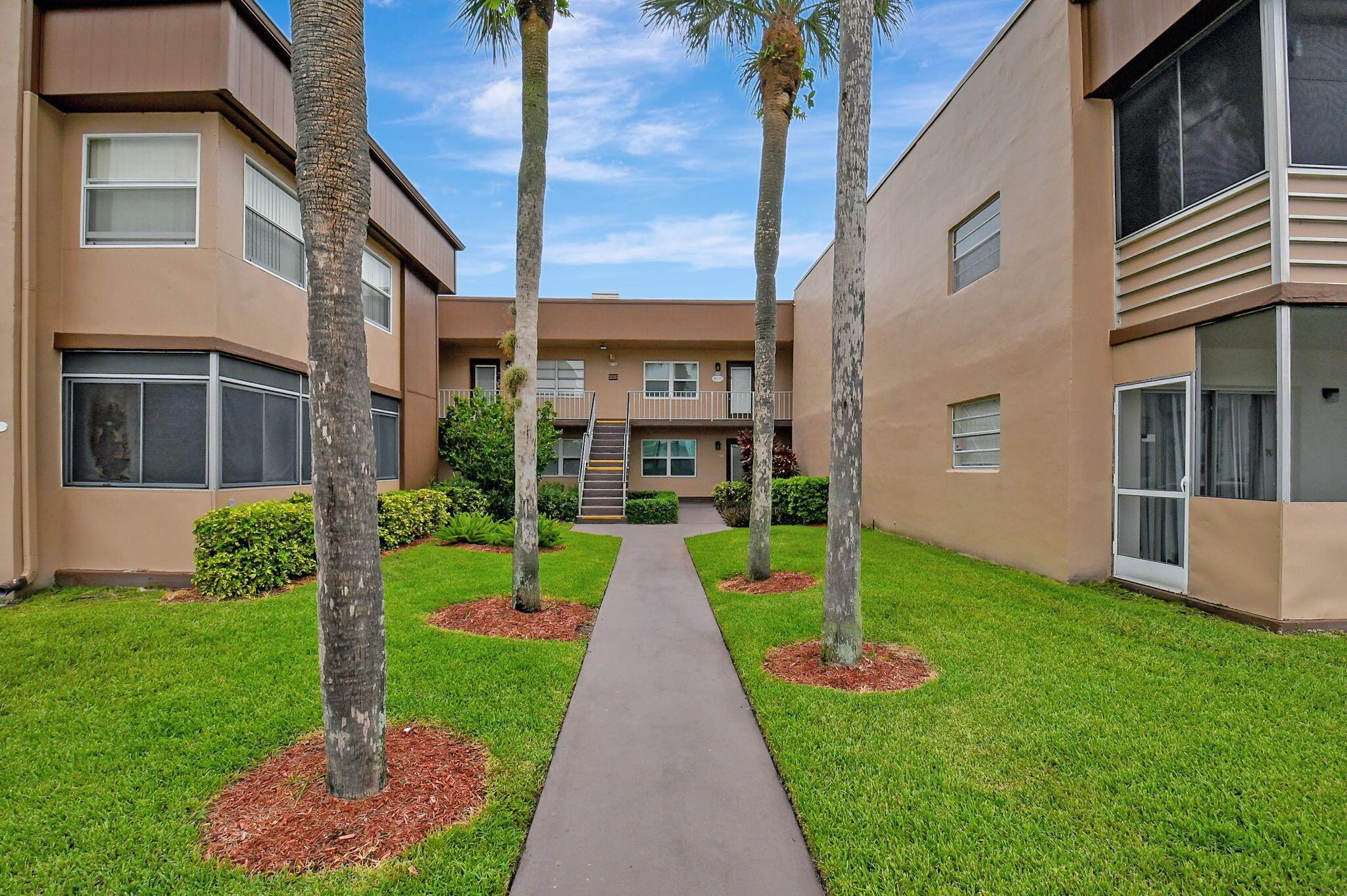 Burgundy , Delray Beach, FL 33484