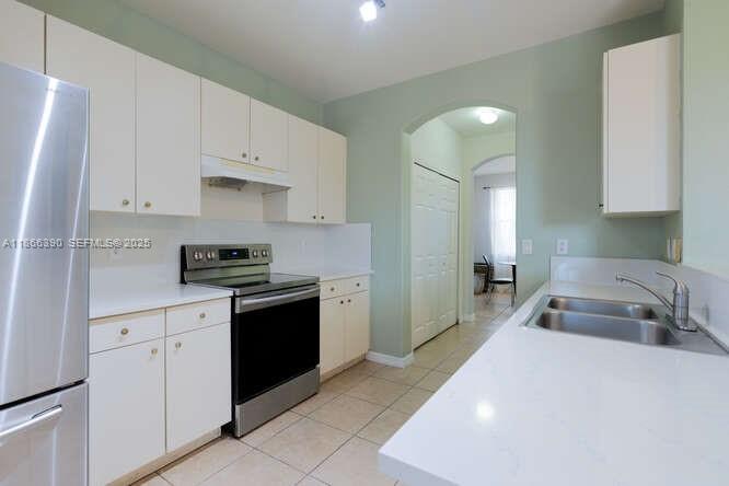 Residential in Homestead 3