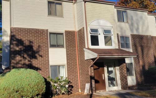 unit-182-7 Padanaram Rd, Danbury, CT, 06811-5715 | Card Image