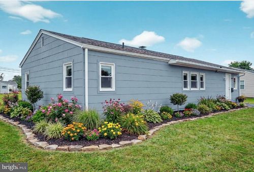 68 Saxton Rd, DOVER, DE, 19901-4908 | Card Image