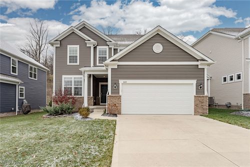 8671 Tahoe Drive, Macedonia, OH, 44056 | Card Image