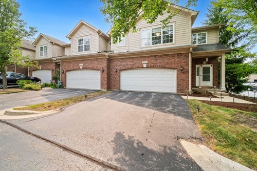 356 W Pointe Dr, Vernon Hills, IL, 60061-3280 | Card Image