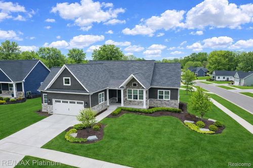 9860 Havendale Dr, Brighton, MI, 48114-6819 | Card Image