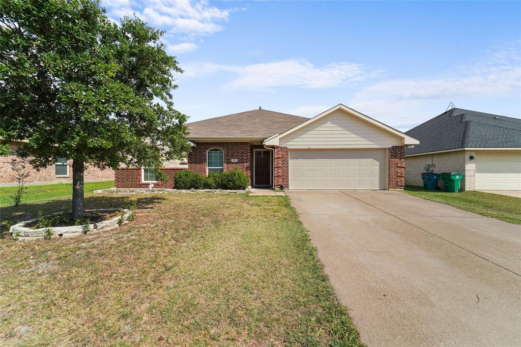 Antonio Ln, Waxahachie, TX 75165