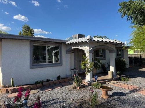 4549 E 29th St, Tucson, AZ, 85711-6305 | Card Image