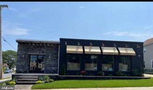 634 N Main St, Pleasantville, NJ, 08232-1552 | Card Image