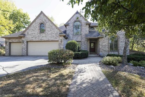 W7619 Koshkonong Lake Road Road, KOSHKONONG, WI, 53538 | Card Image