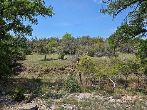 21-0 Badger Ridge Rd, Fredericksburg, TX, 78624 | Card Image