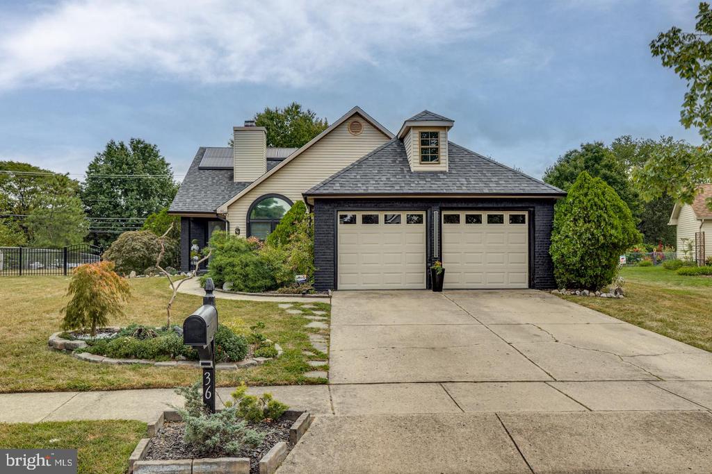 Birchwood Dr, Marlton, NJ 08053