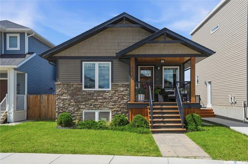 450 Bentley Crt, Saskatoon, SK, S7L6L3 | Card Image