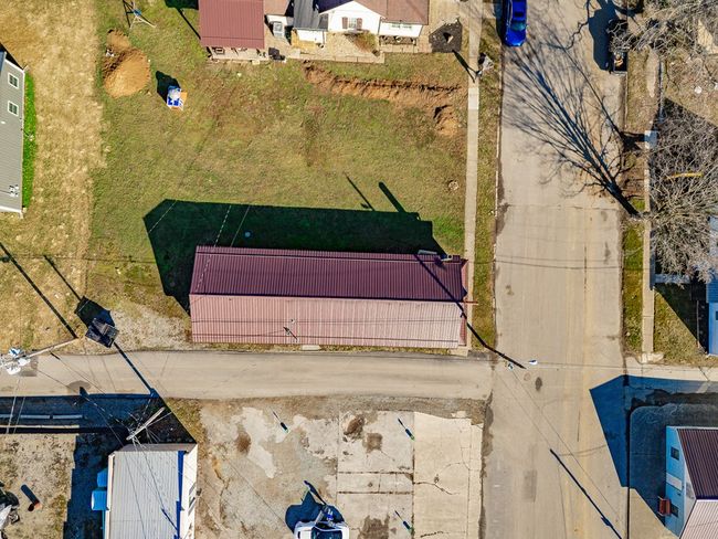 101 N Maple St, Home with 0 bedrooms, 2 bathrooms and null parking in Bainbridge OH | Image 5