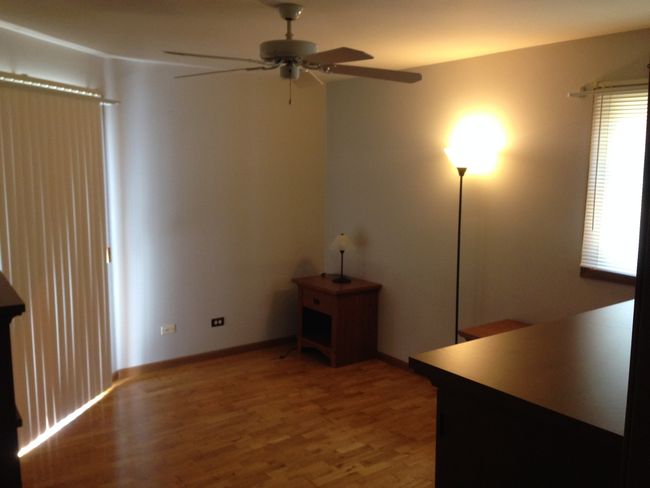 APT-2F - 4305 Shamrock Ln, Condo with 1 bedrooms, 1 bathrooms and 1 parking in McHenry IL | Image 9