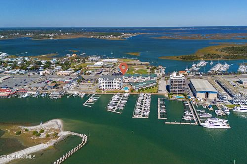 j1-and-slip-55-atlantic-ha-104 S 3rd St, Morehead City, NC, 28557-4270 | Card Image