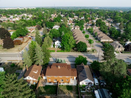 100 N Park St, Brantford, ON, N3R4K1 | Card Image