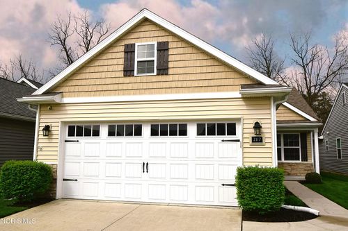 2117 Sunset Creek Dr, Toledo, OH, 43615-3361 | Card Image
