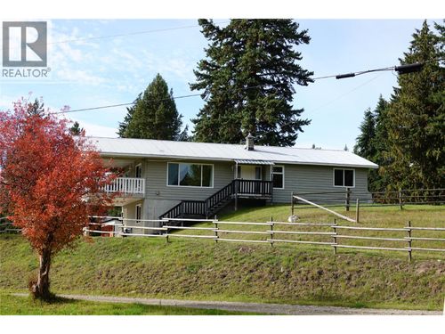 1325 Hepburn Rd, Chase, BC, V0E1M1 | Card Image