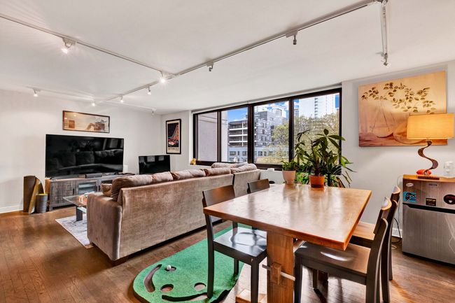 APT-403S - 1221 N Dearborn St, Condo with 2 bedrooms, 2 bathrooms and 1 parking in Chicago IL | Image 6