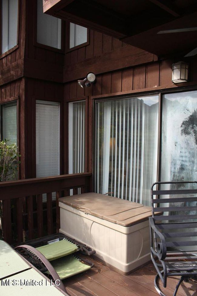 156 lanai 46 | Image 12