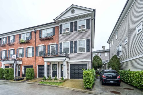 51-11067 Barnston View Rd, Pitt Meadows, BC, V3Y2X3 | Card Image