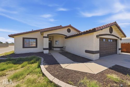 695 S Clifford Way, Yuma, AZ, 85364-2629 | Card Image