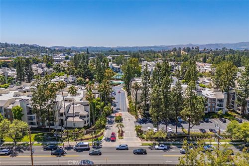 117-5565 Canoga Ave, Woodland Hills, CA, 91367-6652 | Card Image