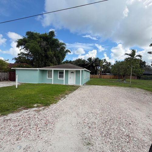 3056 Ford Rd, Palm Springs, FL, 33461-2400 | Card Image