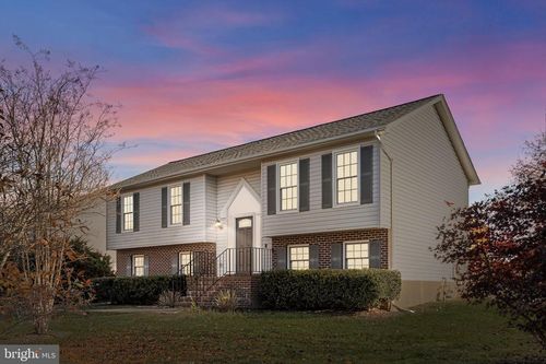 11513 Brian Dr, FREDERICKSBURG, VA, 22407-8690 | Card Image