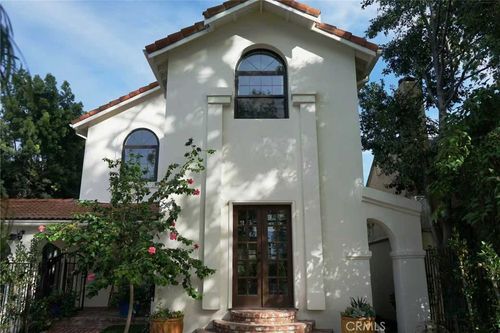 920 N Ford, Burbank, CA, 91505 | Card Image