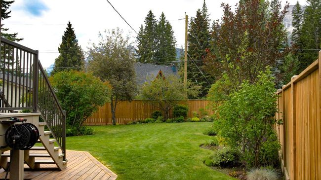 949 13 St, House other with 3 bedrooms, 2 bathrooms and 4 parking in Canmore AB | Image 47