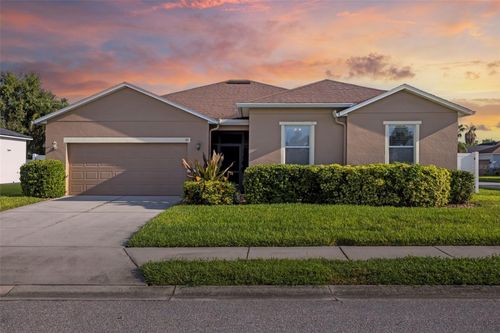 115 64th Ave E, BRADENTON, FL, 34203-7610 | Card Image