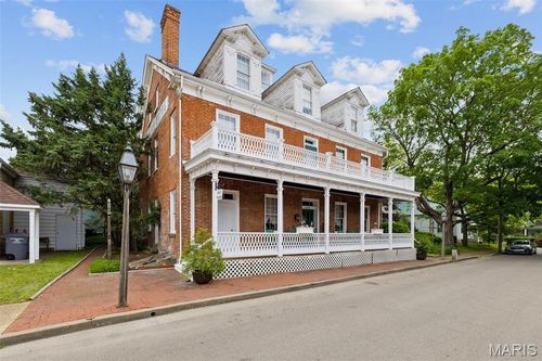 146 S 3rd St, Ste Genevieve, MO, 63670-1667 | Card Image