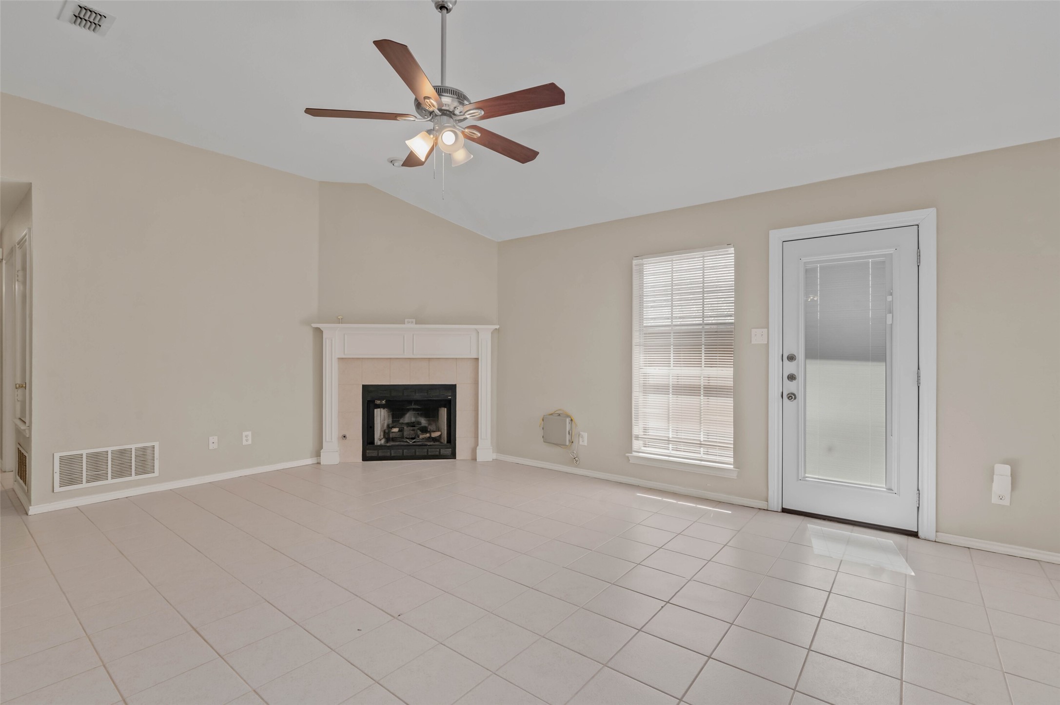 Residential Lease in Denton 4