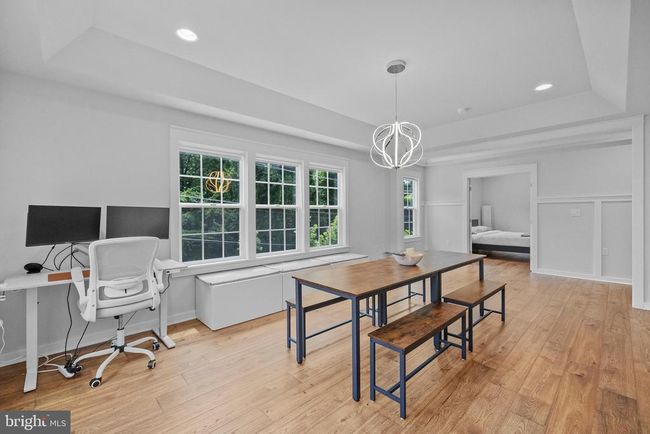 18518 Old Triangle Rd, House other with 5 bedrooms, 6 bathrooms and null parking in TRIANGLE VA | Image 18