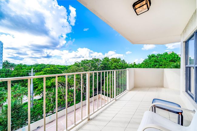 APT-4C - 4605 S Ocean Blvd, Condo with 3 bedrooms, 3 bathrooms and null parking in Highland Beach FL | Image 55