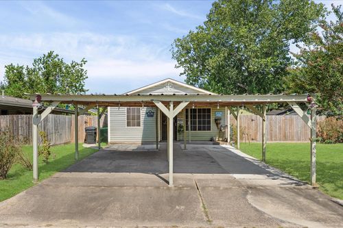 9730 Caballero Drive, Houston, TX, 77078 | Card Image