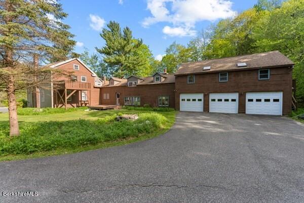 Benton Hill Rd, Becket, MA 01223