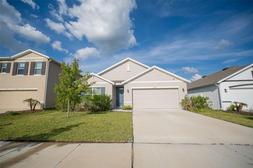 8318 Claw Glades Loop, WESLEY CHAPEL, FL, 33545 | Card Image