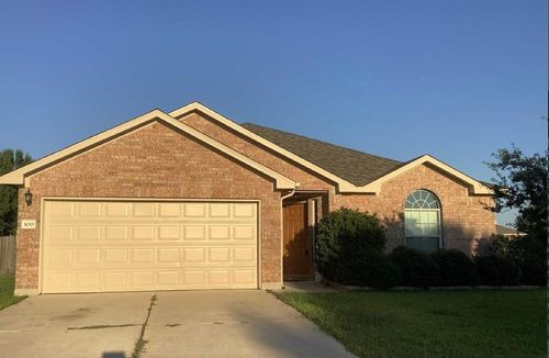 100 Inman Dr, Hutto, TX, 78634-4353 | Card Image