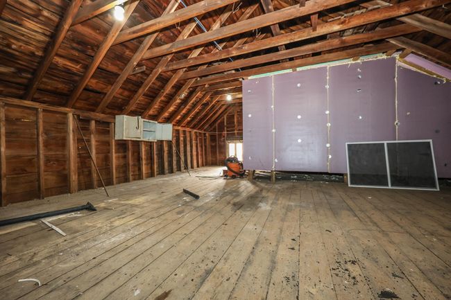 319 Mechanic St, House other with 6 bedrooms, 3 bathrooms and null parking in Laconia NH | Image 34