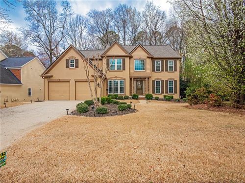 10910 Chatburn Way, Johns Creek, GA, 30097-7801 | Card Image