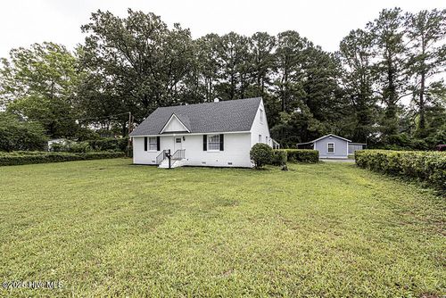 309 Mcgwigan St, Enfield, NC, 27823-1627 | Card Image