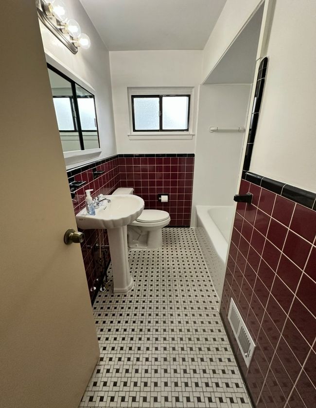 23735 W Chicago, House other with 3 bedrooms, 1 bathrooms and null parking in Redford MI | Image 15