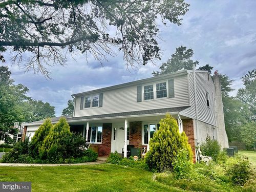 19 Gelder Dr, SOUTHAMPTON, PA, 18966-2310 | Card Image
